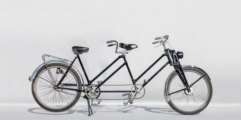 Tandemtours Potsdam – Cito Köln Cito Köln Lindenthal — ca. 1937 Cito Oldtimer-TandemLindenthal — ca. 1937 Cito (schwarz / chrom) Oldtimer-Tandem